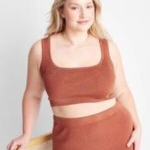 NWT Future Collective Sleeveless Fitted Crop Tank Top In Copper Sparkle SIze 1X